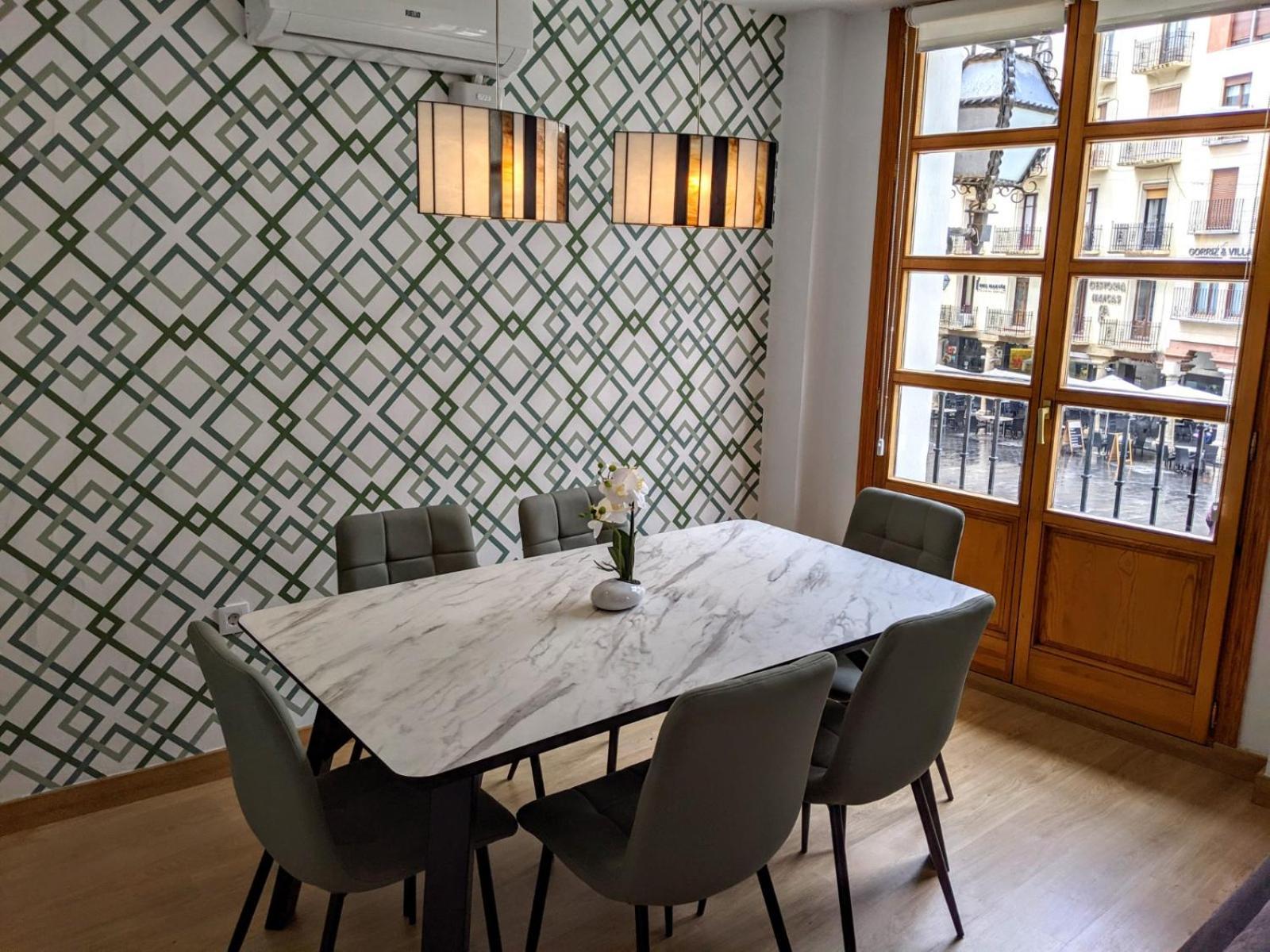 Apartamentos Plaza Del Torico Teruel Eksteriør billede